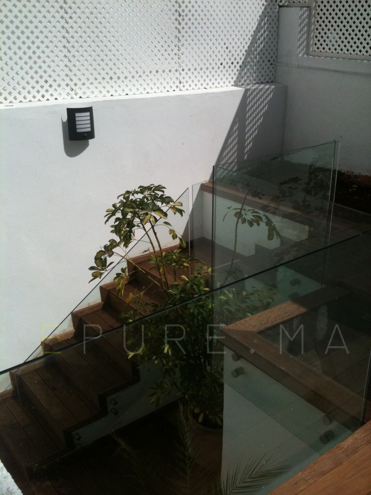 bureau_9